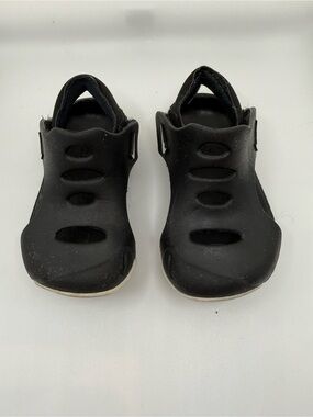 Nike Kids Black Closed-Toe Water Sandals